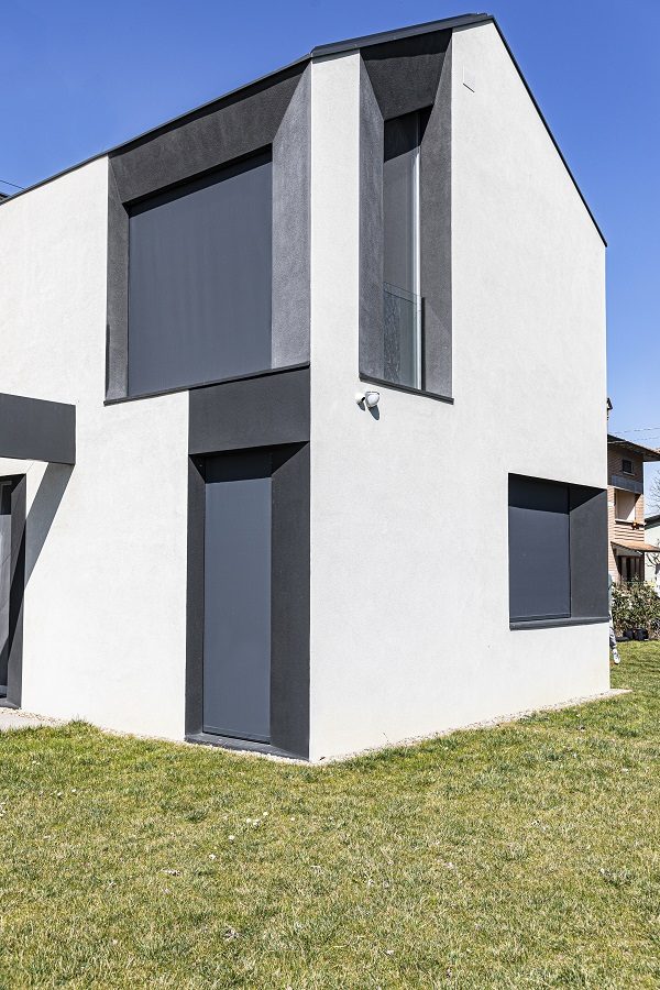 Villa solar ptotection